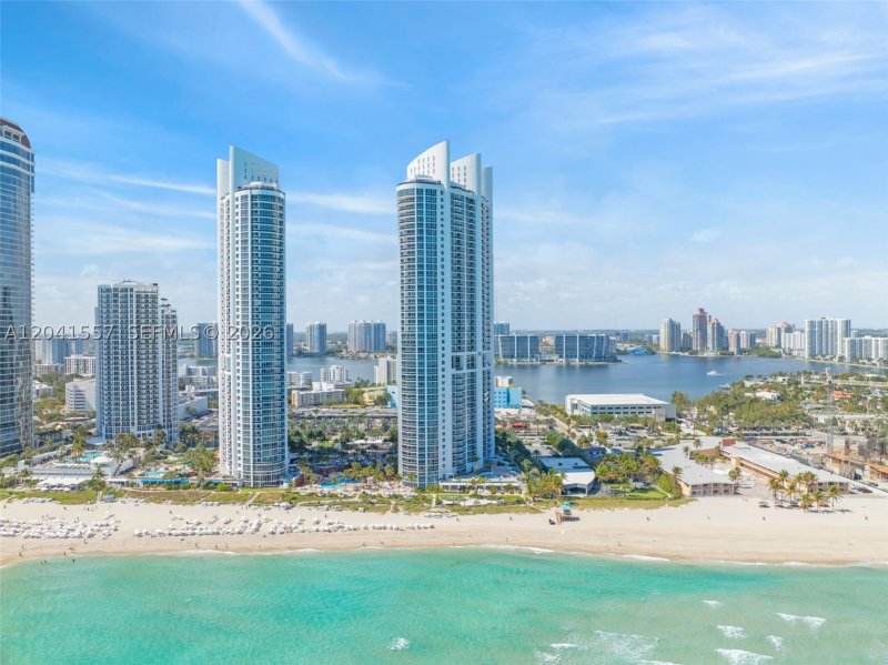 Alquiler de apartamento en Trump Royale 2008