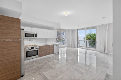 Brickell Ten Apt #603