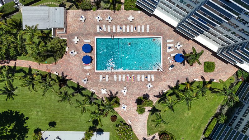 Condo for sale at Coral Ridge Towers East 822