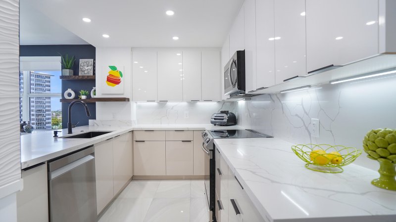 Condo for sale at Coral Ridge Towers East 822
