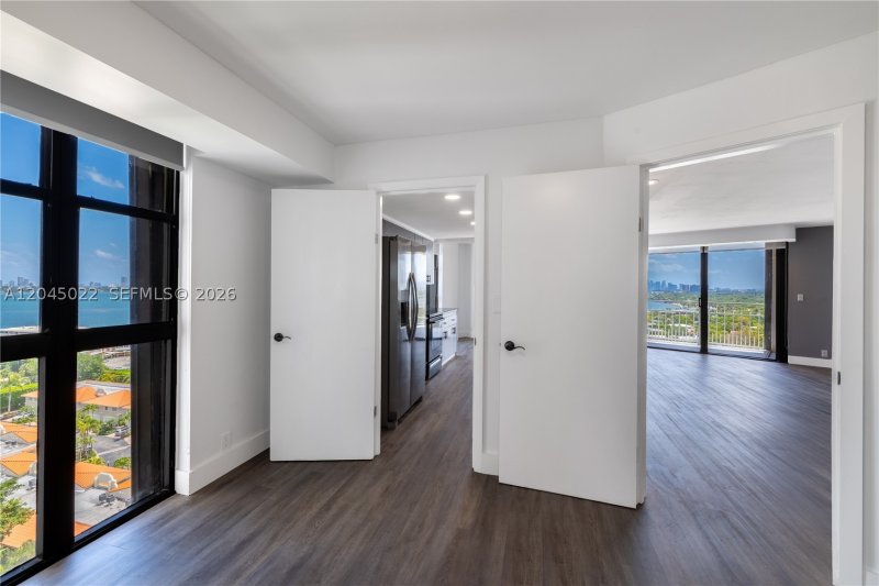 Condo for sale at Towers of Quayside 1 1702