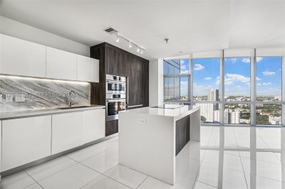 Paramount Miami WorldCenter Apt #2802