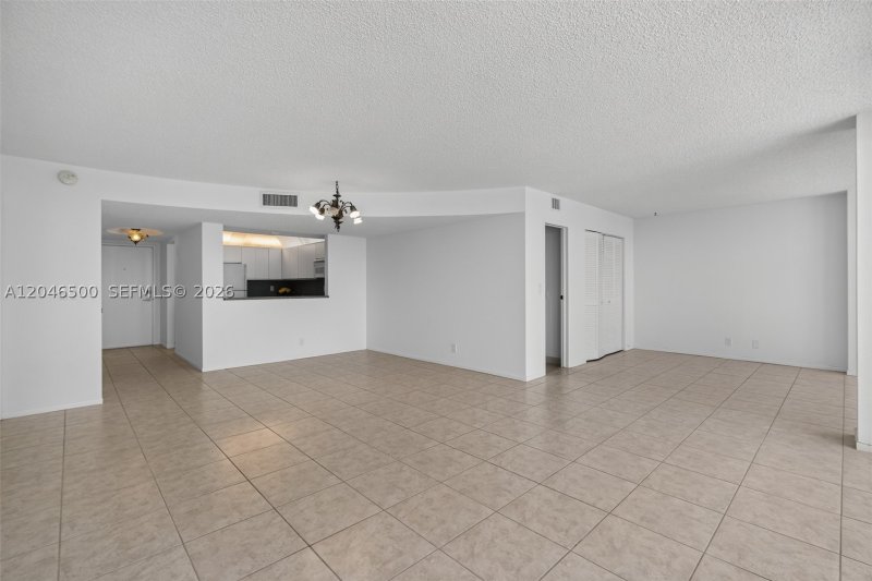 Condo for sale at Catania at Quadomain 1004