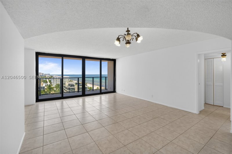 Condo for sale at Catania at Quadomain 1004