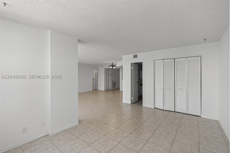 Condo for sale at Catania at Quadomain 1004