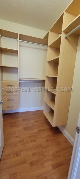 Apartment for rent at Ten Aragon 901