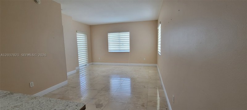 Apartment for rent at Ten Aragon 901