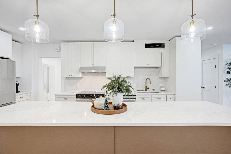 Condo for sale at Galt Towers 9m