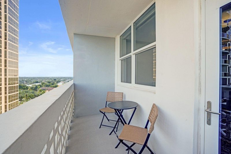 Condo for sale at Galt Towers 9m