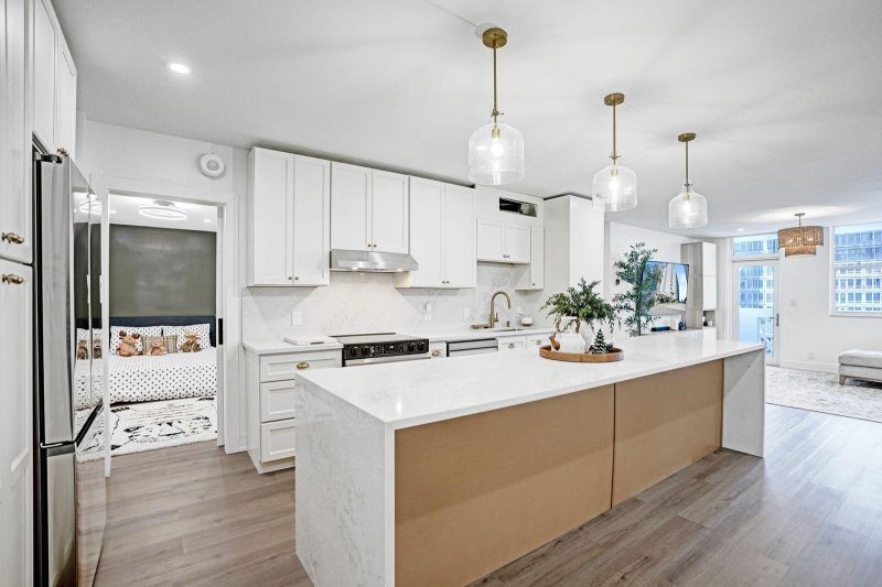 Condo for sale at Galt Towers 9m