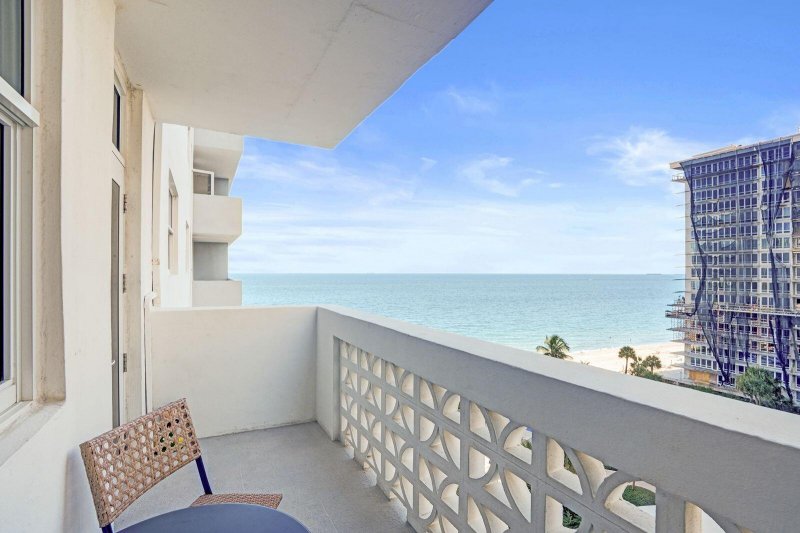 Condo for sale at Galt Towers 9m