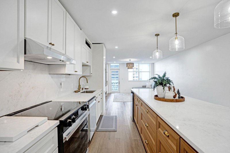 Condo for sale at Galt Towers 9m