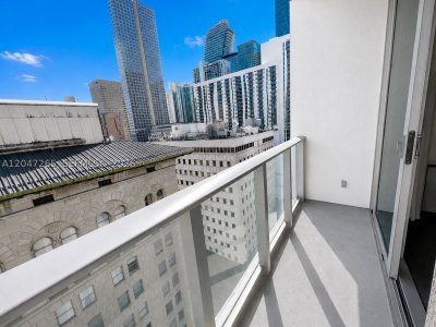 Centro Condo Apt #1602
