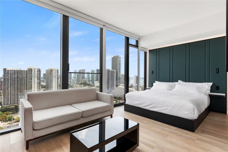 E11EVEN Hotel & Residences Apt #2905
