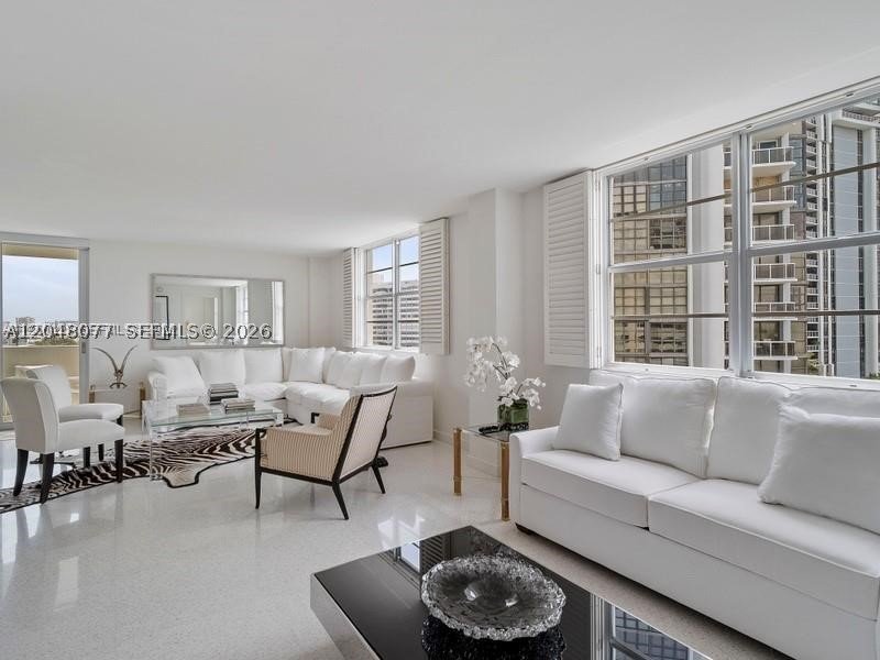 Condo for sale at Island Terrace 8H