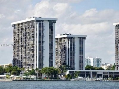 Brickell Place Apt #B1007
