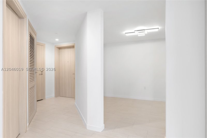 Condo for sale at Brickell Flatiron 4015