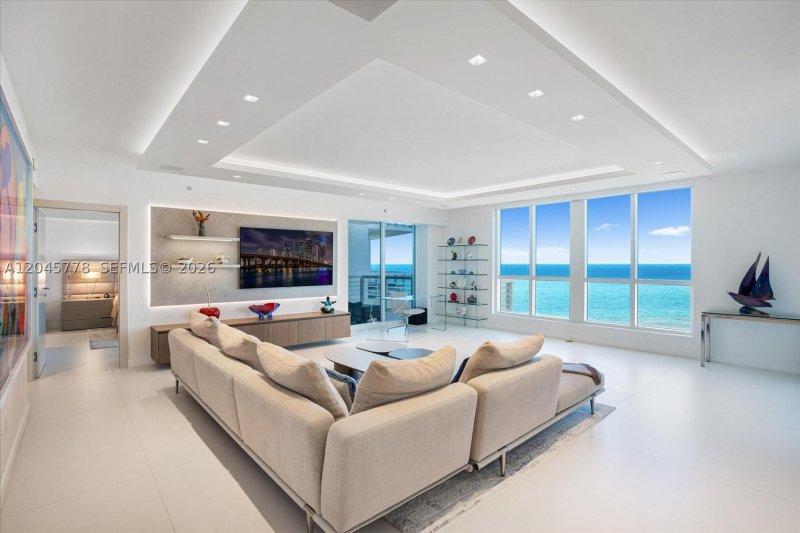Mosaic Miami Beach Apt #1503