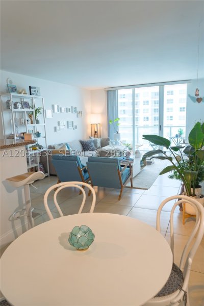 Alquiler de apartamento en Mark on Brickell 2508