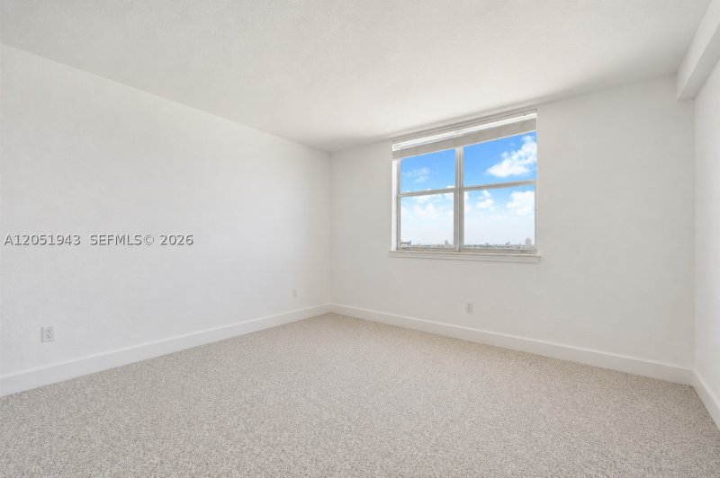 Apartment for rent at 401 Blu 1411