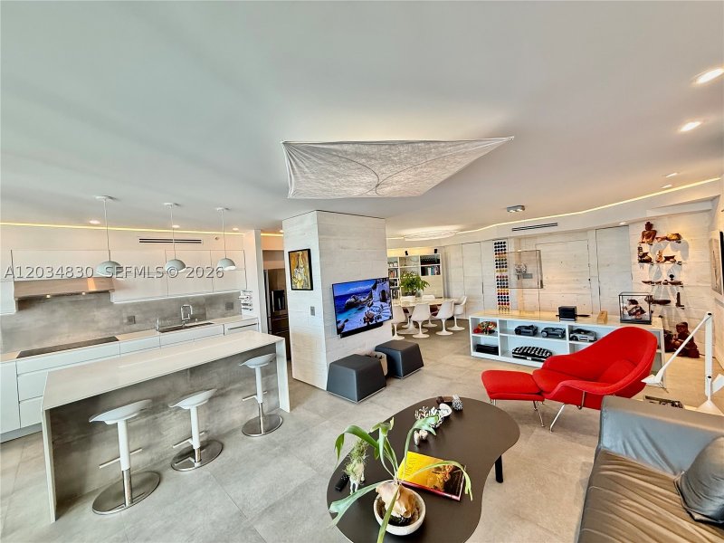 Condo for sale at Williams Island 2800 1803