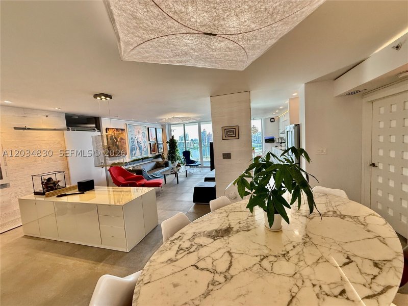 Condo for sale at Williams Island 2800 1803