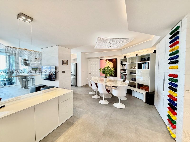 Condo for sale at Williams Island 2800 1803