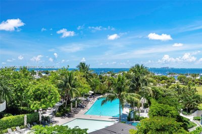 Two Park Grove Apt #7B