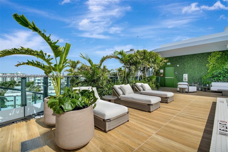 Condo for sale at Alana Bay Harbor Island 401