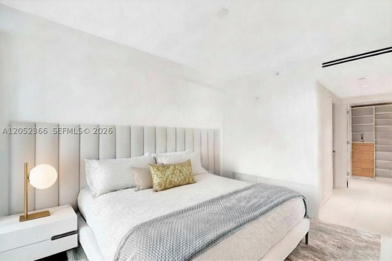Condo for sale at Alana Bay Harbor Island 401