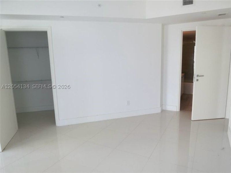 Aluguel de apartamento no Brickell House Condo 1110