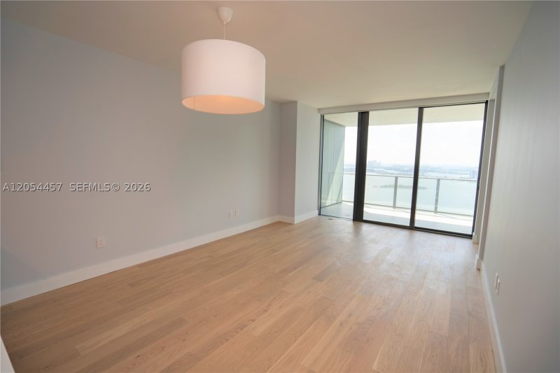 Condo for sale at Paraiso Bay Miami 4104