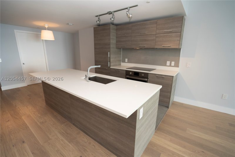 Condo for sale at Paraiso Bay Miami 4104