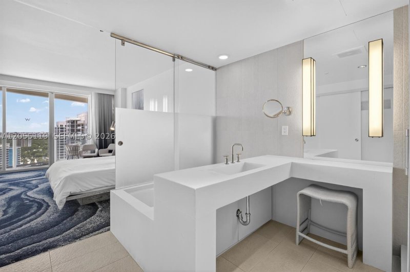 Condo for sale at W Residences Ft Lauderdale 1708
