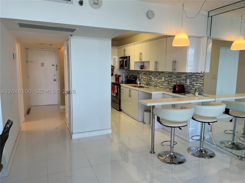 Apartment for rent at Decoplage 909