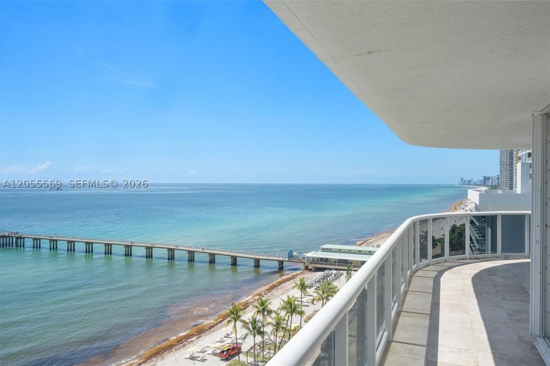 Condo for sale at Sands Pointe 1207