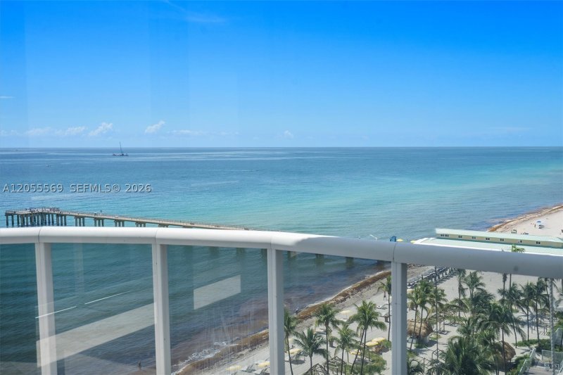 Condo for sale at Sands Pointe 1207