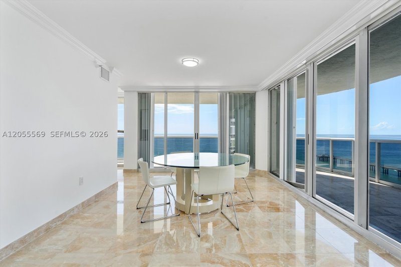 Condo for sale at Sands Pointe 1207