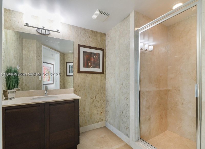 Aluguel de apartamento no St Tropez 1-1801