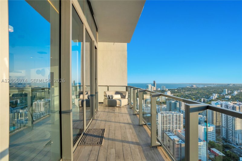 Comprar apartamento no Brickell City Centre Rise PH 4303