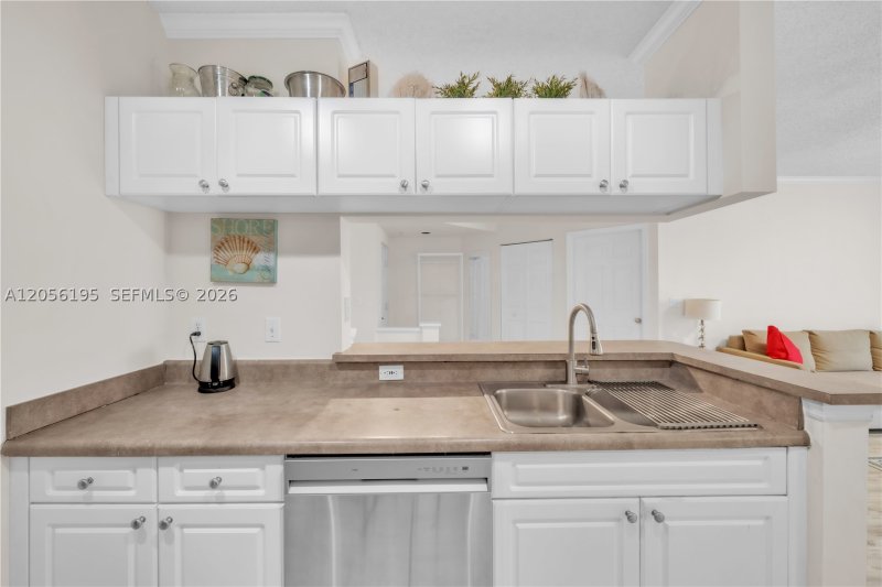 Apartment for rent at Porto Bellagio 4304