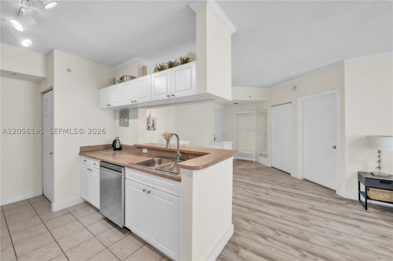 Apartment for rent at Porto Bellagio 4304