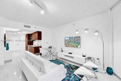 Icon Brickell Tower I Apt #2708
