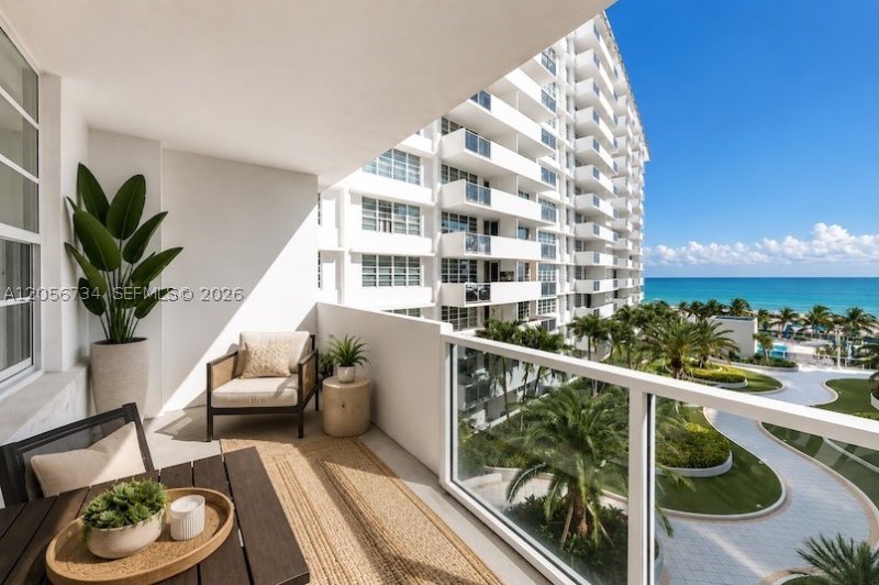 Apartment for rent at Decoplage 619
