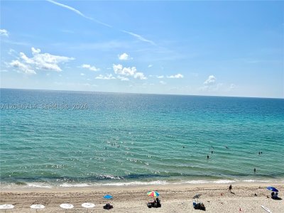 Beach Club One Apt #2204