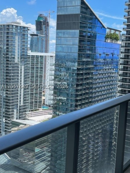 Comprar apartamento en Brickell Heights West 4209