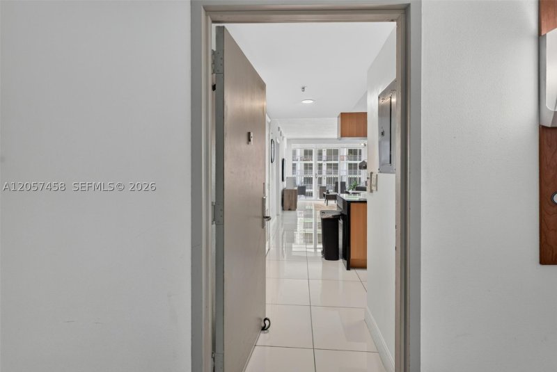 Apartment for rent at Opera Tower 1601