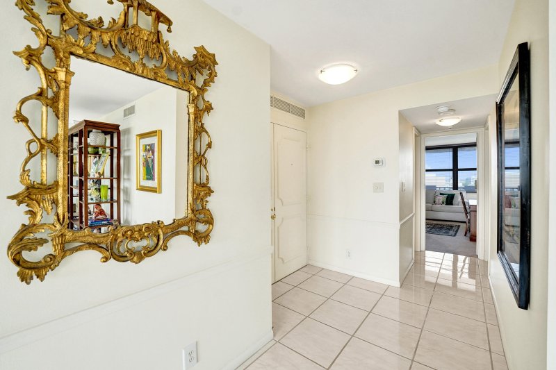 Condo for sale at The Corinthian 10E