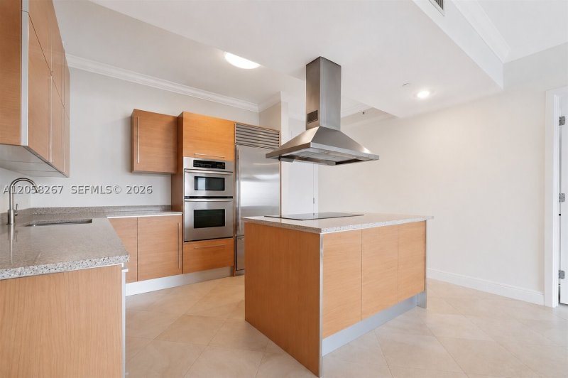 Comprar apartamento no Emerald Brickell 1203