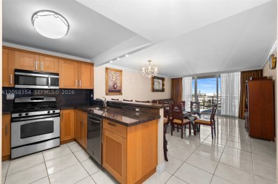 Parker Plaza Estates Apt #1701